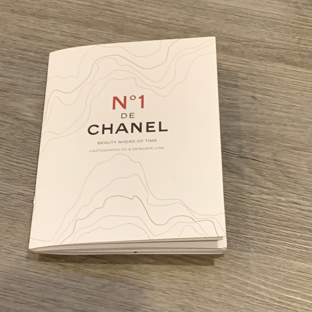 Chanel N 1 de chanel beauty ahead of time product booklet